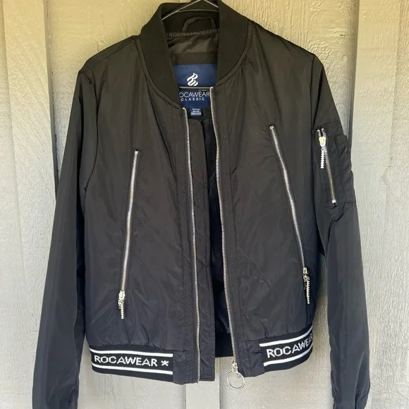 Jacket - Picture 1 of 4